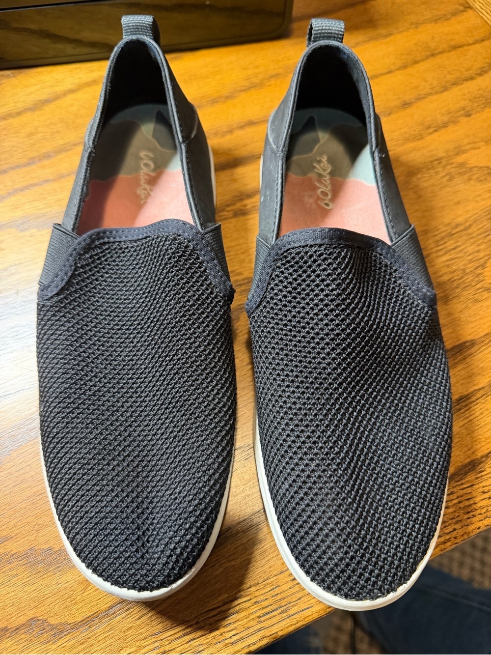 OluKai Pehuea Women's Casual Slip-On Comfort Shoes Sneakers Size 7 Black